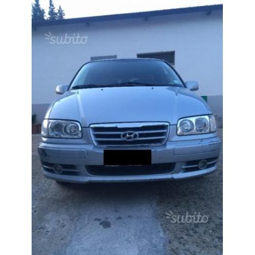 HYUNDAI Trajet 2.0 CRDi TD 16V Active