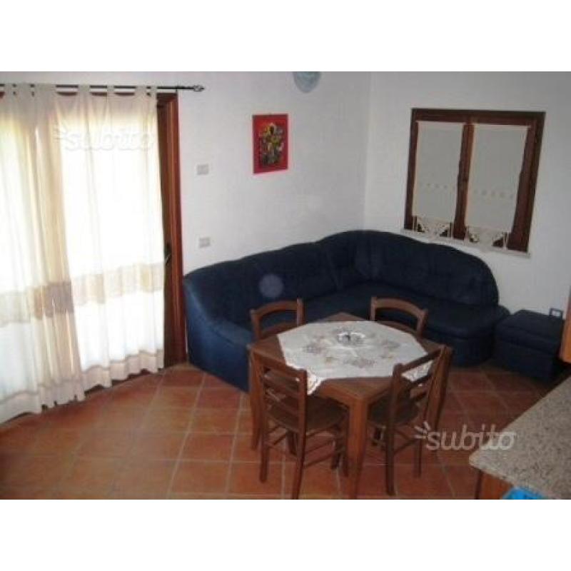 Budoni-san Teodoro trilo a 3 min. Dal mare