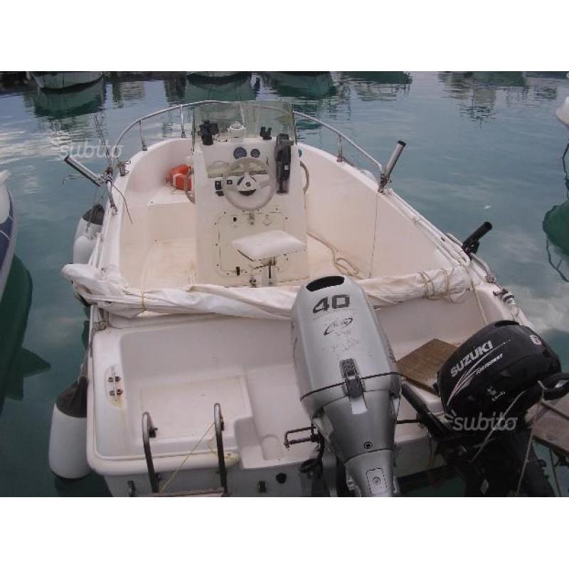 Barca open metri 5,10 motore honda 40/55 del 2011