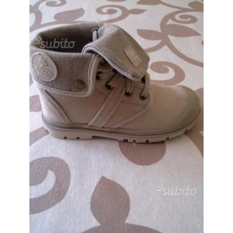 Scarpe della chicco per bimbo