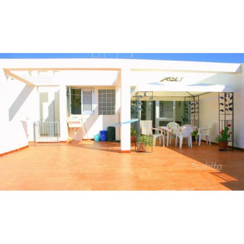 Salento,villette nuove ed accessoriate sul mare