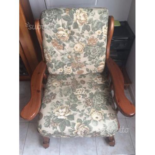 Sedia in legno massiccio