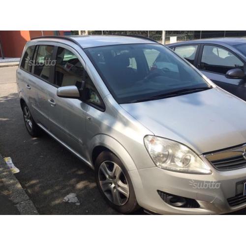 Opel zafira 1.7 dci 7 posti 2009