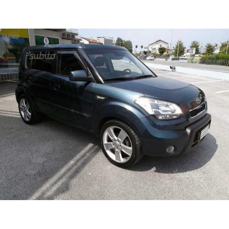 Kia Soul 1.6 CVVT Cool - 2011