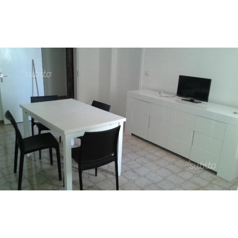Casa vacanza torre lapillo giugno luglio 250