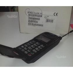 Cellulare MOTOROLA MicroTAC VIP E-TACS da collezio