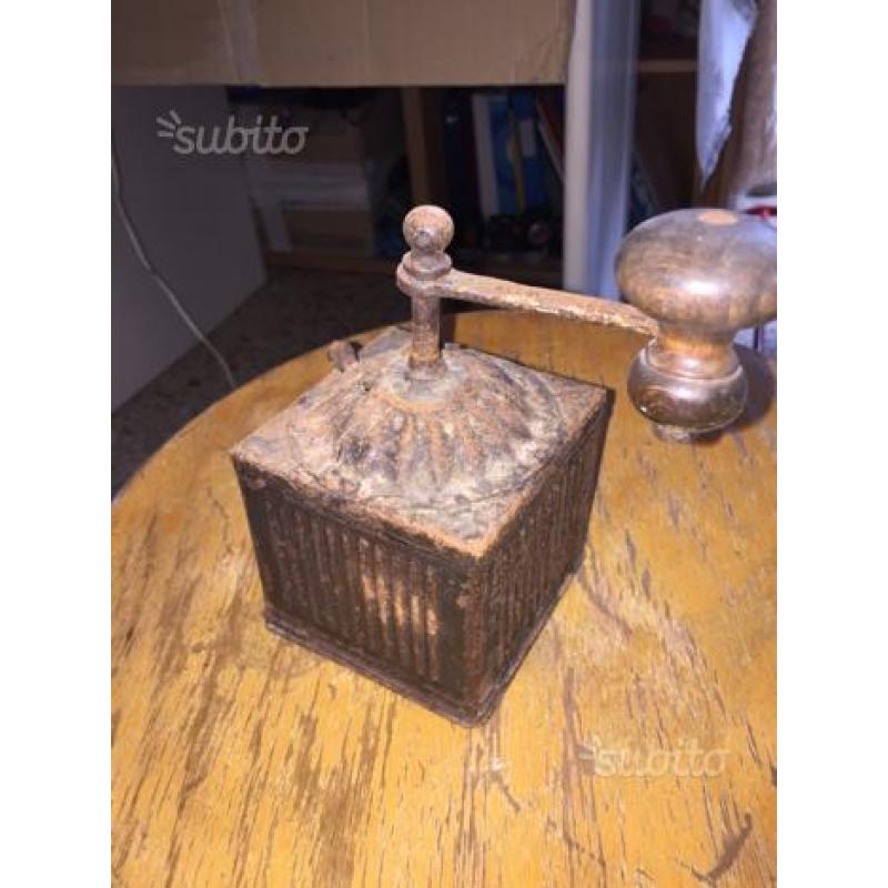 Macina caffè d'epoca