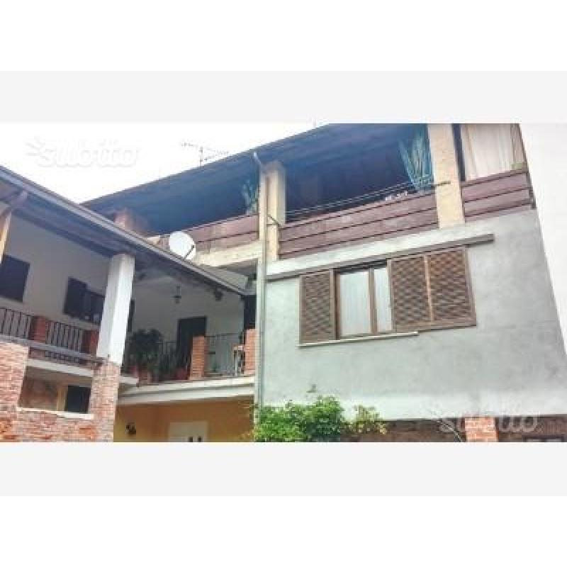 Porzione di casa a Gargallo (NO)