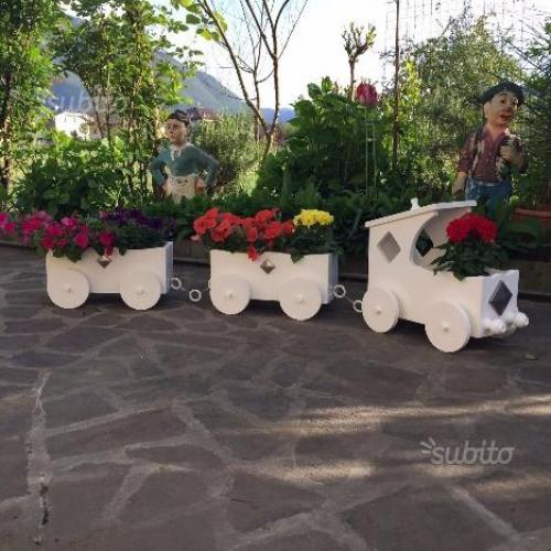 Arredo da giardino fioriera porta vasi in legno