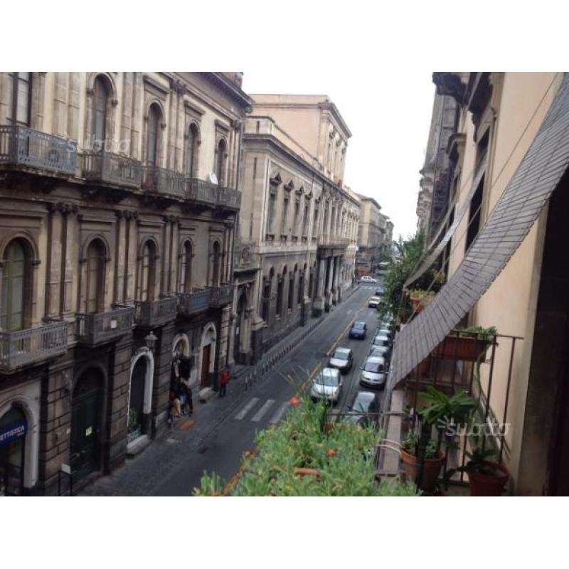Settevani antico,stabile elegante, Via S. Gaetano