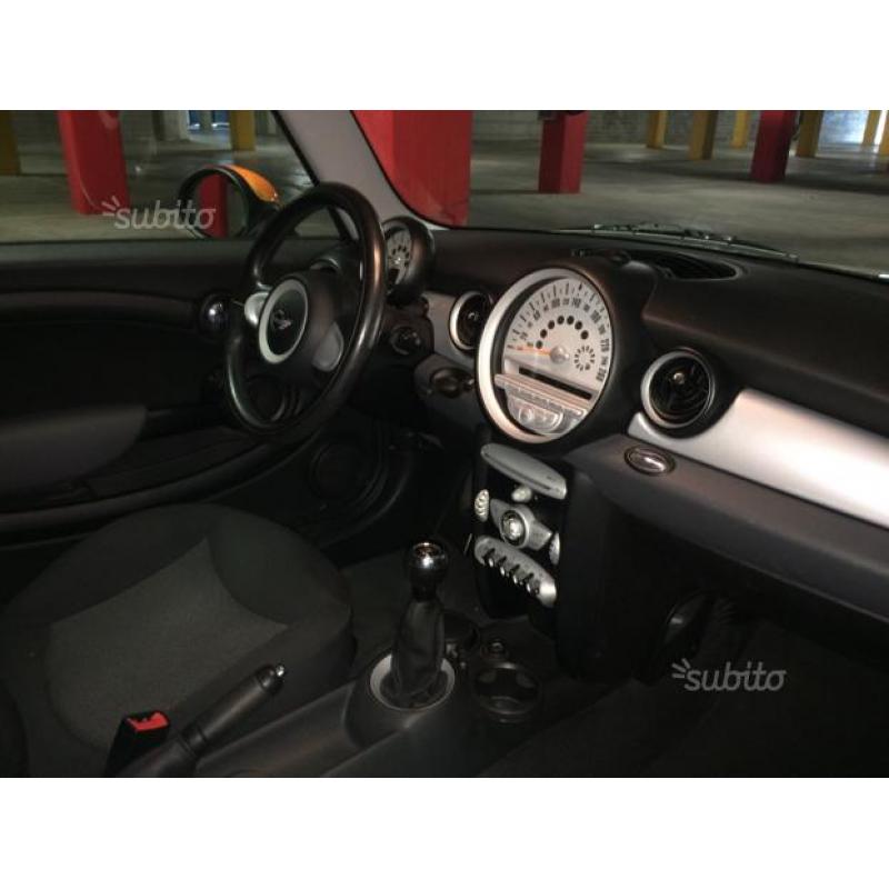 Mini Ray D 1.6 16v