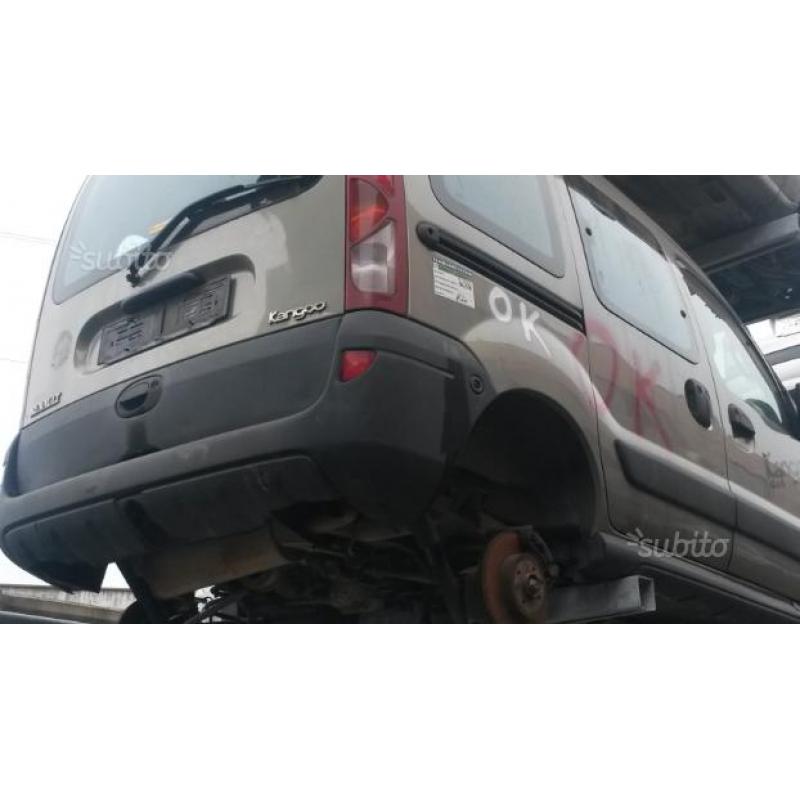 Renault Kangoo 4x4 1600 16v SOLO PER RICAMBI