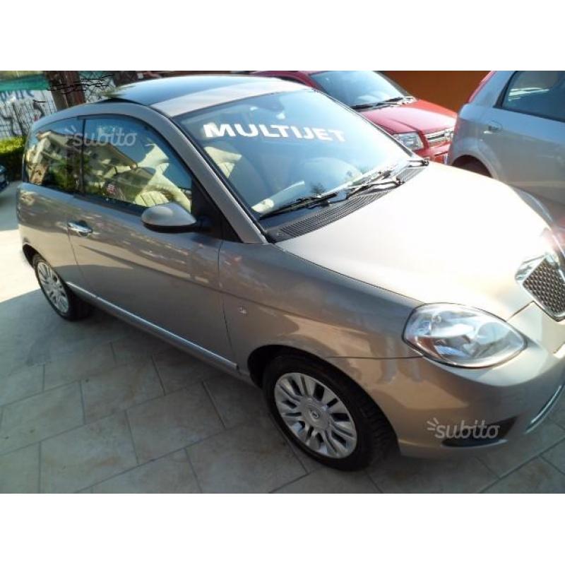 LANCIA Ypsilon 1.3 multijet 90cv platino