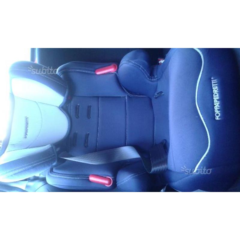 Sediolino per auto