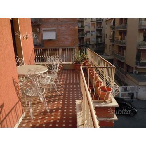 2 PIANO mq.165 CON TERRAZZA BALCONI CANTINA P.AUTO