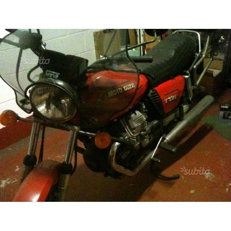 Moto Guzzi V 35II - 1982