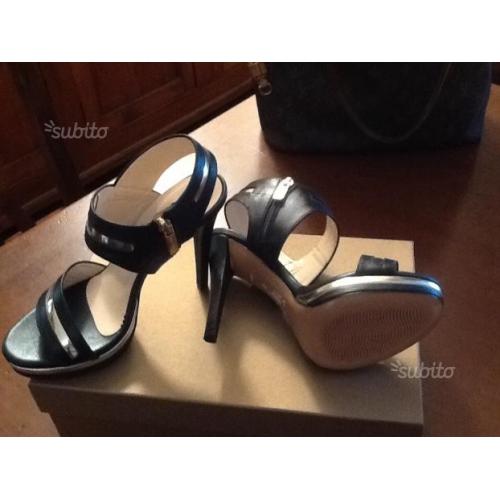 Scarpe nuove