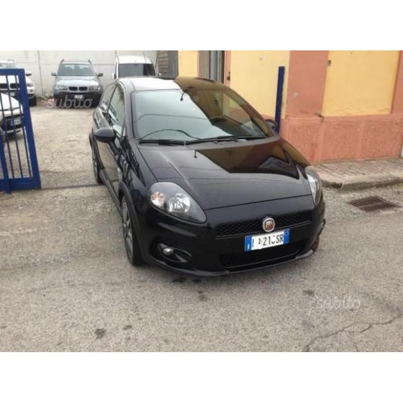 FIAT Grande Punto - 2006 KM 85.000 ORIGINALI