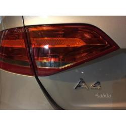 Coppia fari Audi a4 b8 originali berlina