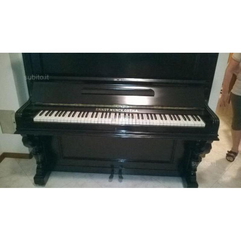 Pianoforte a parete