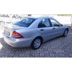 MERCEDES Classe C 180 GPL