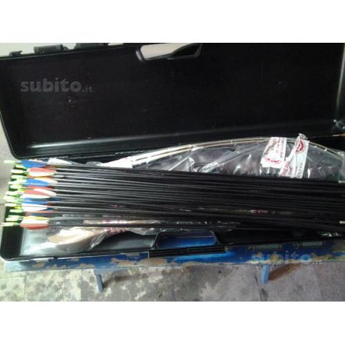 Arco bambino lyon archery 18 lbs nuovo con accesso