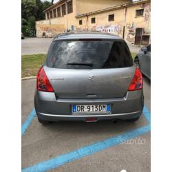 Suzuki swift 1.3 5 porte
