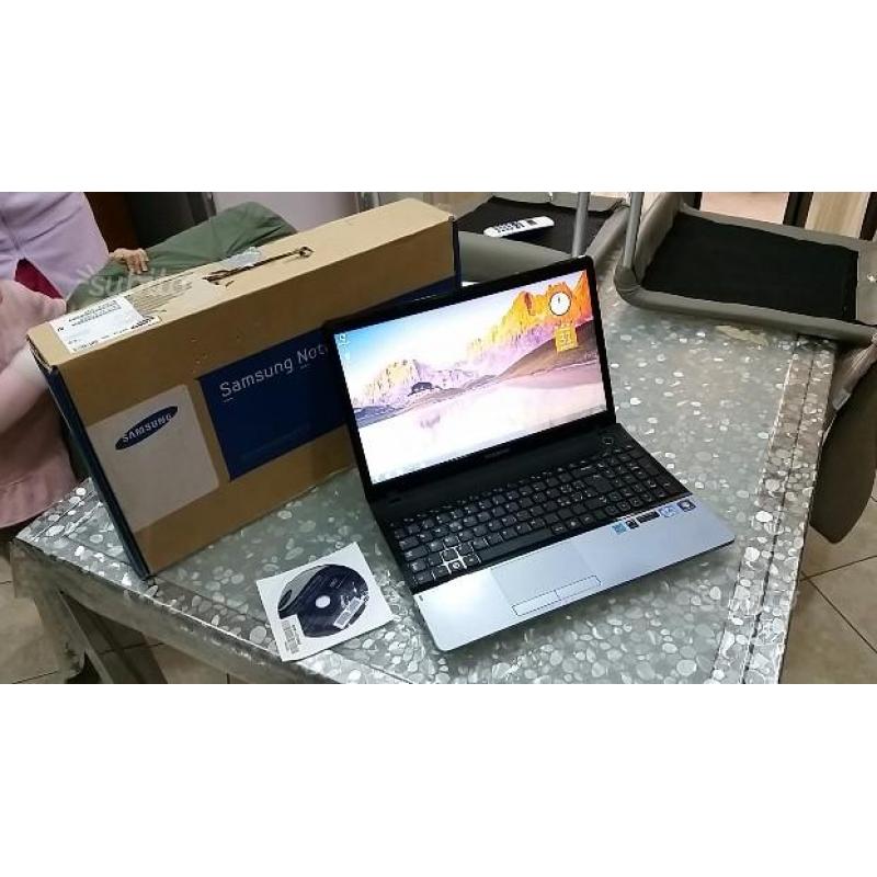 Notebook Samsung i7 hd 4 gb Ram Hdmi webcam