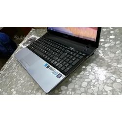 Notebook Samsung i7 hd 4 gb Ram Hdmi webcam