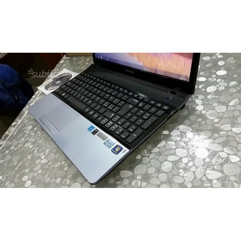 Notebook Samsung i7 hd 4 gb Ram Hdmi webcam