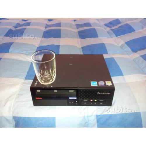 PC IBM-LENOVO ULTRA COMPATTO SOLO 24cm x 23 cm x 7