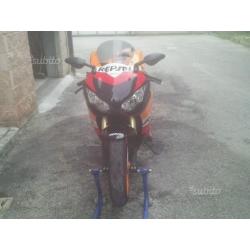 Cbr 1000rr repsol 09