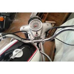 Moto Guzzi V7 - Anni 70