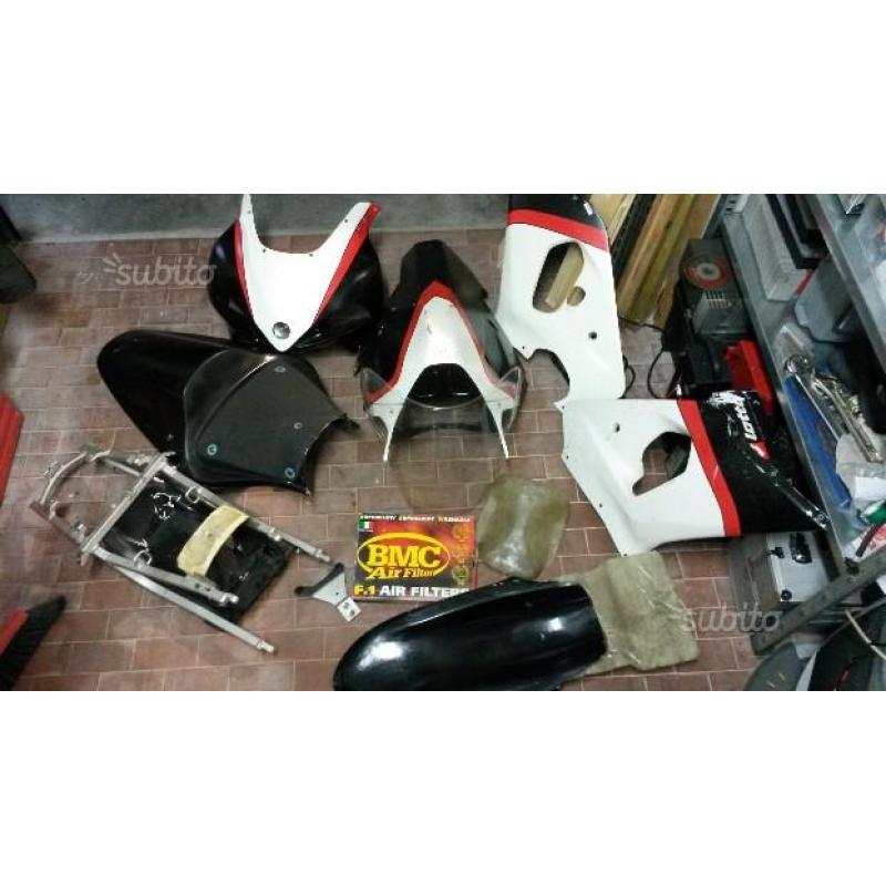 Carene da pista per GSX-R 750 2001