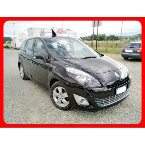 RENAULT New Scénic 7 posti 1.9 DCi 130 CV Km 71420