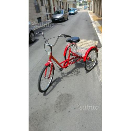 Bicicletta tre ruote
