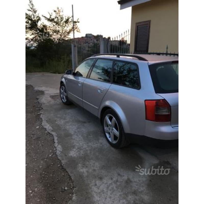 Audi 4