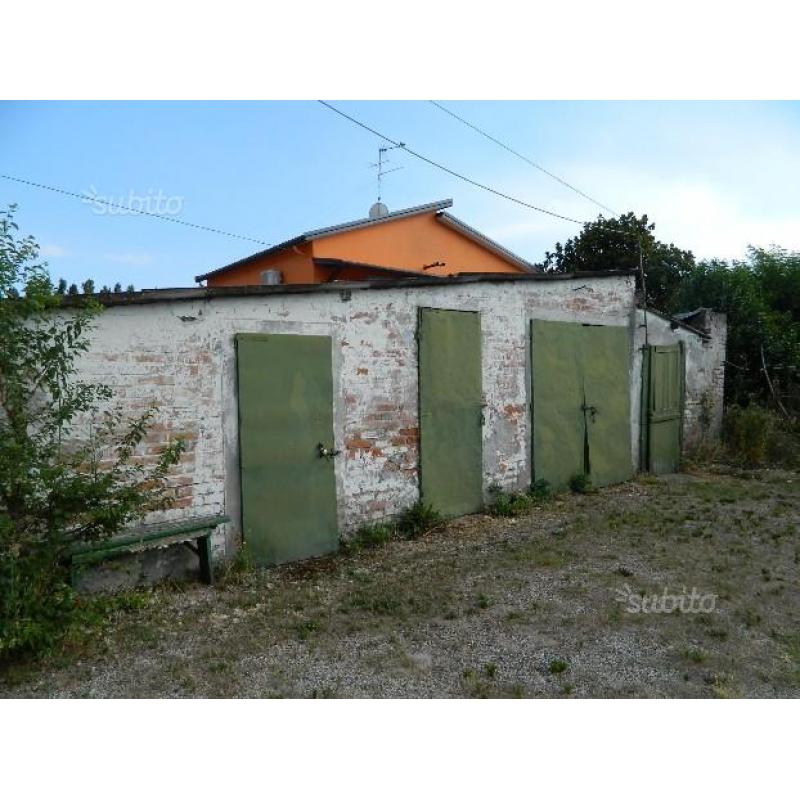 Codigoro, Casa a Schiera