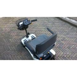 Scooter elettrico per anziani e disabili