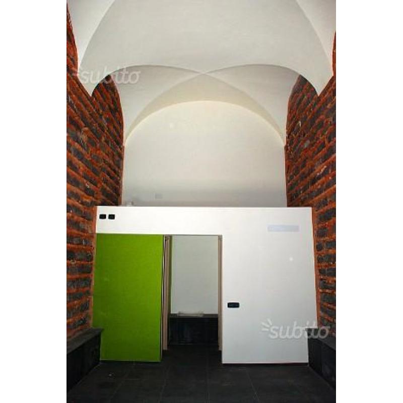 Locale commerciale interamente ristrutturato