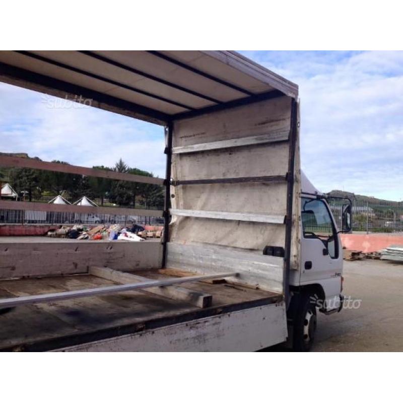 Camion isuzu