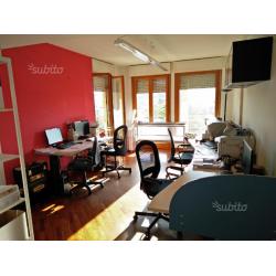 Ufficio luminoso