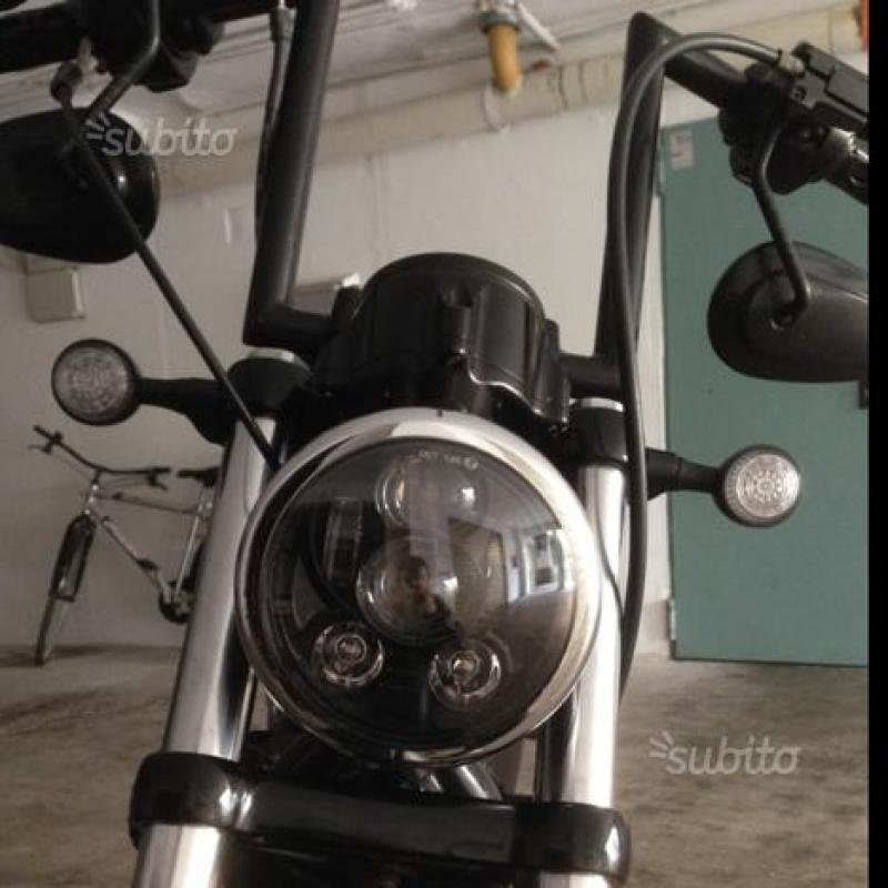 Harley 883