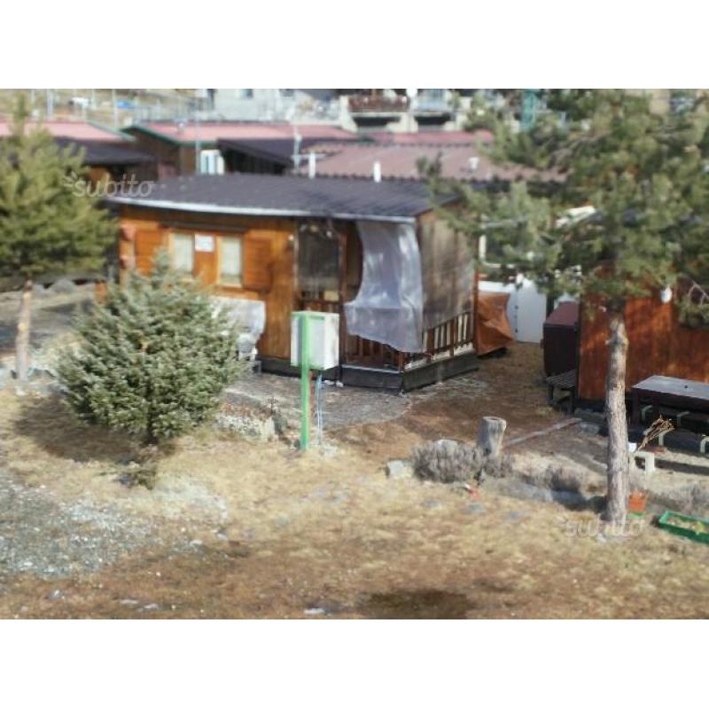 Vendita roulotte con pre-ingresso in legno