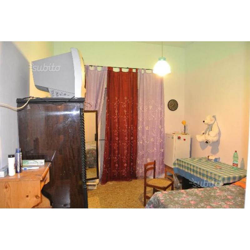 Appartamento semindipendente Catania zona Carrubba