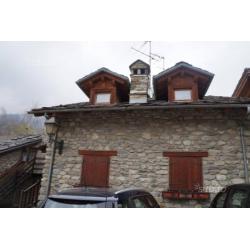 Attico a Roisan, Frazione Massinod 27, 2 locali