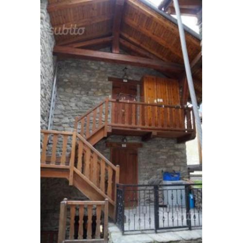 Attico a Roisan, Frazione Massinod 27, 2 locali
