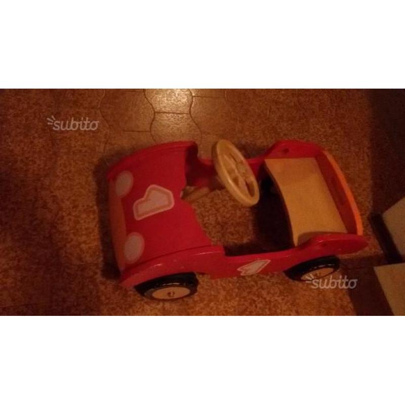 Macchina per bambini in legno