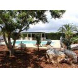 Rustico con piscina in salento