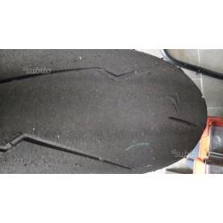 Gomme slick con 30 giri